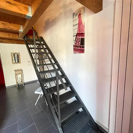 Mama's Apartmán